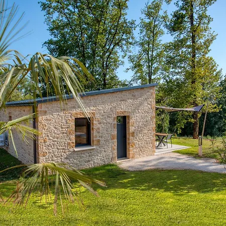 Le Pech Eternel-lodge Tilleuls 펜션 *