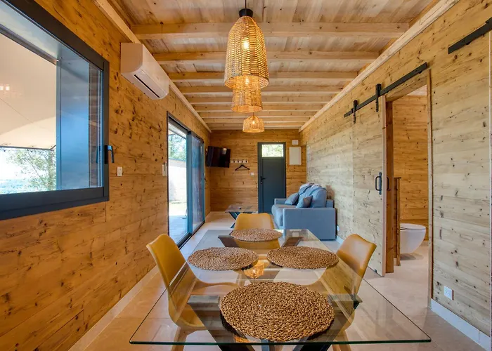 Feriehus Le Pech Eternel-lodge Tilleuls *